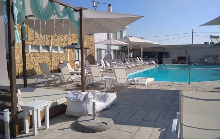 Marzi Beach And Bungalows Hotel Kokkónion Exterior foto