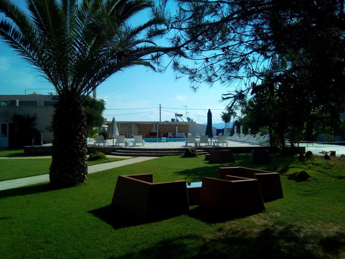 Marzi Beach And Bungalows Hotel Kokkónion Exterior foto